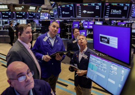 Wall Street rises as materials and crypto stocks offset continued bond sell-off