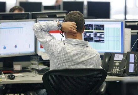 Catella reports Q2 operating profit rise, launches buyback